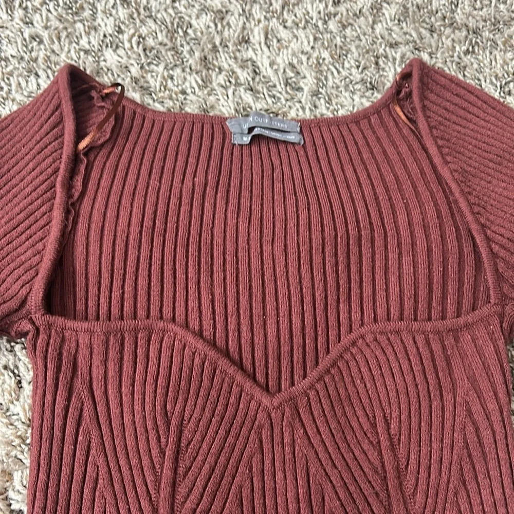 Urban Outfitters Juliet Portrait Neck Ribbed Sweater Size M